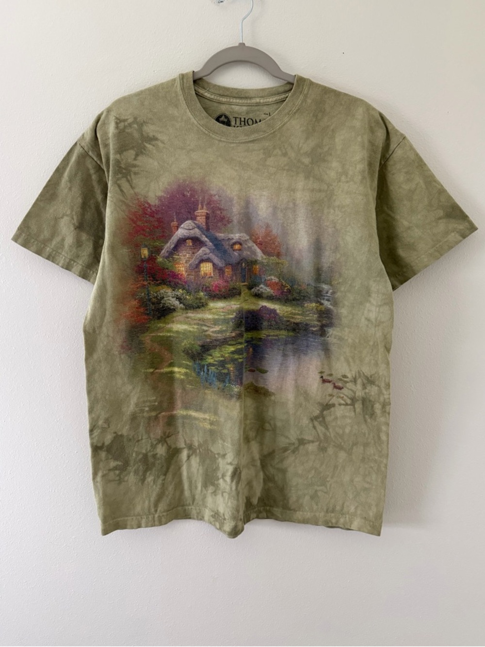 VINTAGE The Mountain Thomas Kinkade Tie Dye Woodland Cottage Cotton Tee large